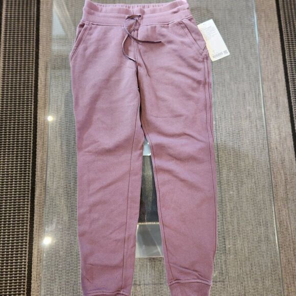 NWT Lululemon Warm Down Jogger - Picture 2 of 8
